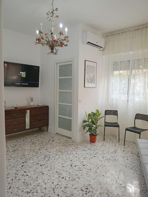 Apartamento La Casa Di Madhu Catania Exterior foto