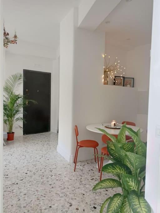 Apartamento La Casa Di Madhu Catania Exterior foto